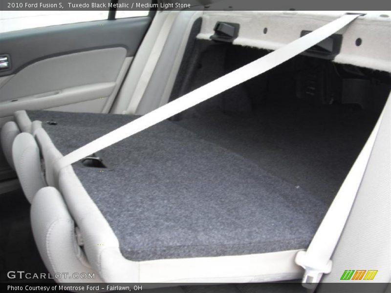 Tuxedo Black Metallic / Medium Light Stone 2010 Ford Fusion S