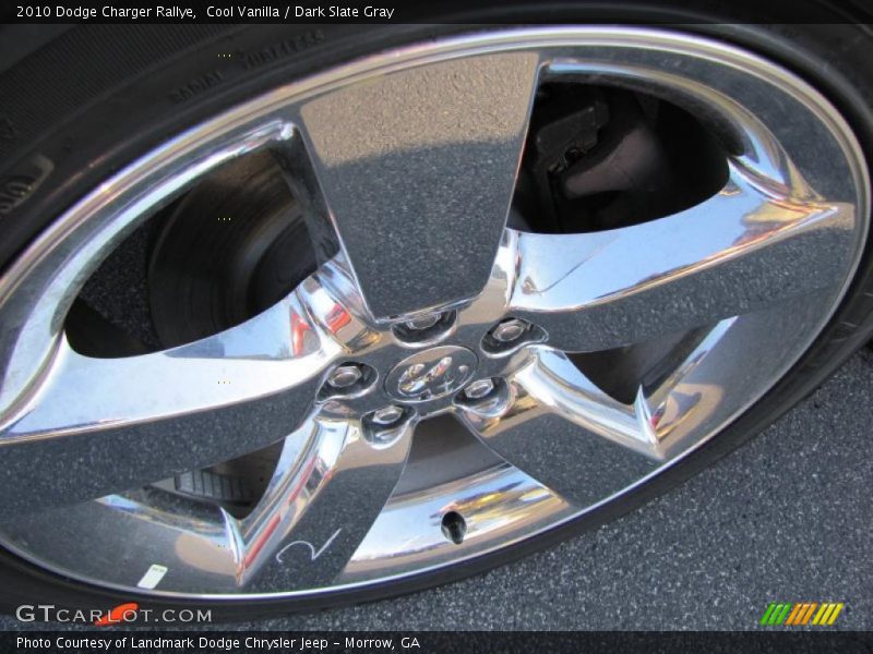 Cool Vanilla / Dark Slate Gray 2010 Dodge Charger Rallye