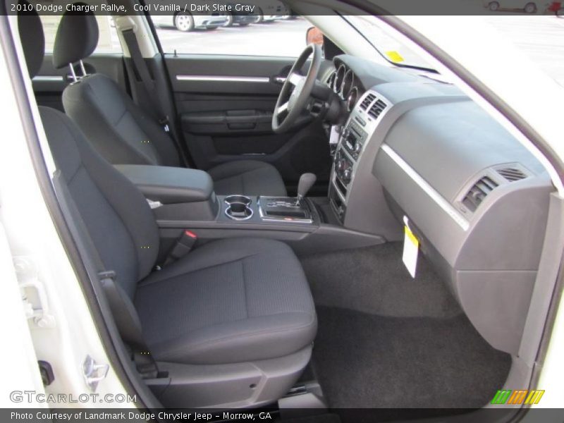 Cool Vanilla / Dark Slate Gray 2010 Dodge Charger Rallye