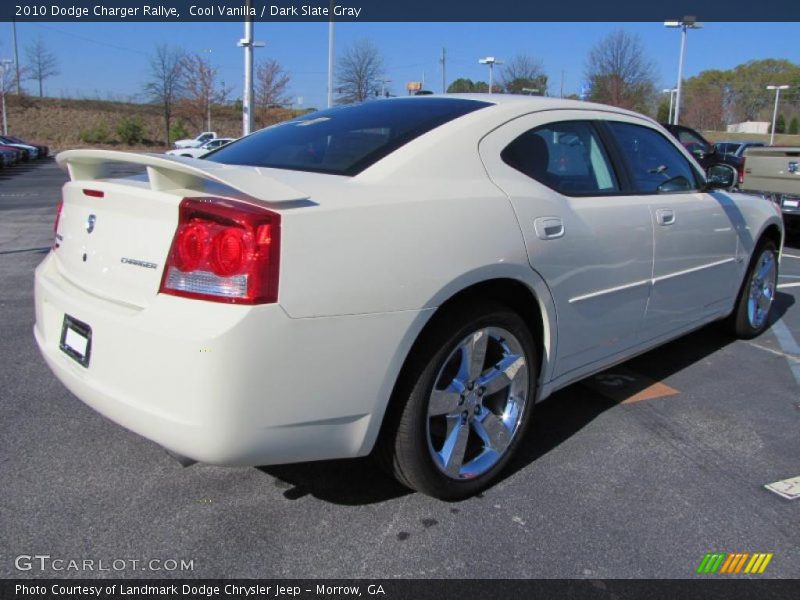 Cool Vanilla / Dark Slate Gray 2010 Dodge Charger Rallye