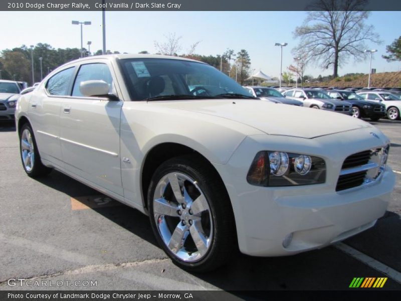 Cool Vanilla / Dark Slate Gray 2010 Dodge Charger Rallye