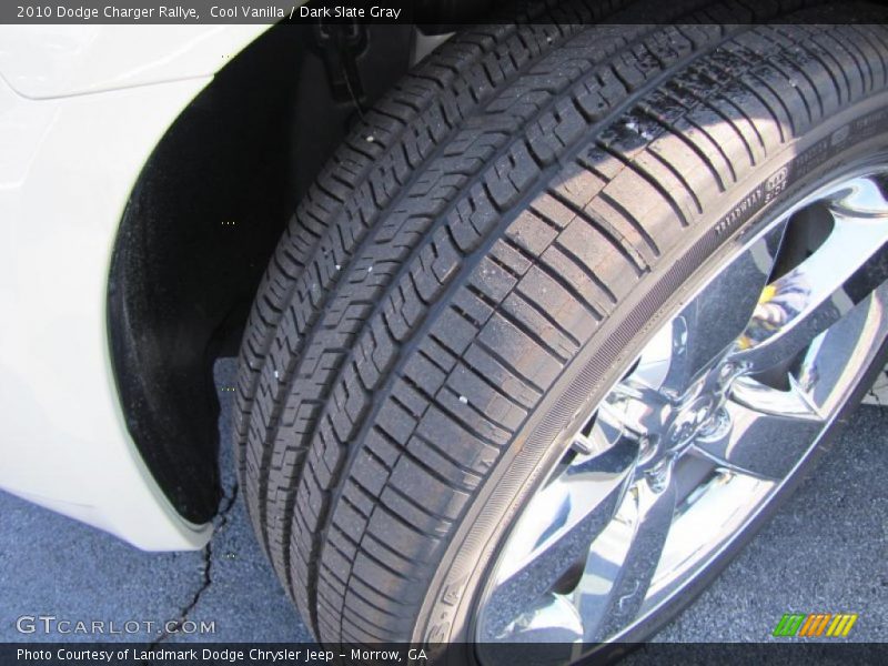 Cool Vanilla / Dark Slate Gray 2010 Dodge Charger Rallye