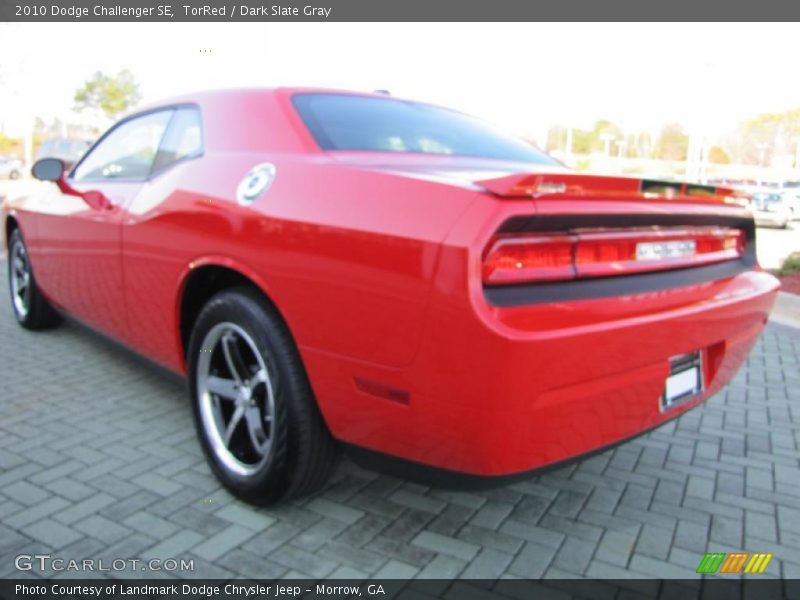 TorRed / Dark Slate Gray 2010 Dodge Challenger SE