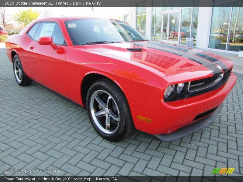 TorRed / Dark Slate Gray 2010 Dodge Challenger SE
