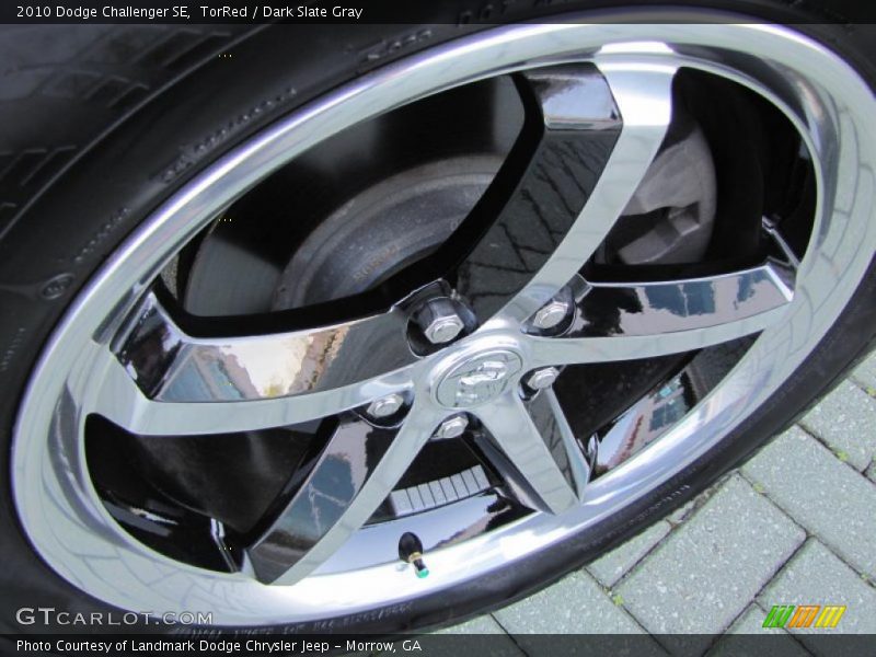 TorRed / Dark Slate Gray 2010 Dodge Challenger SE