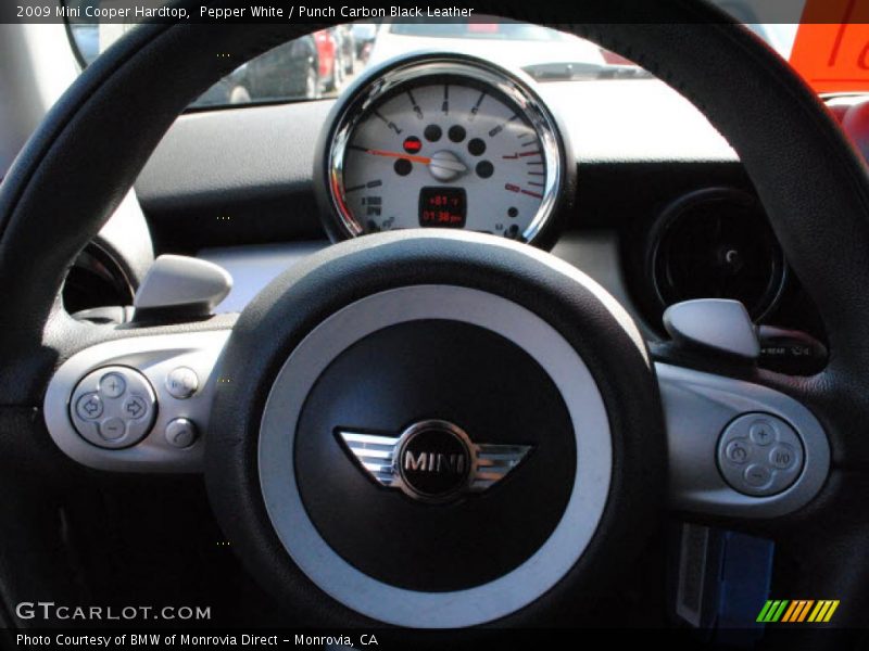 Pepper White / Punch Carbon Black Leather 2009 Mini Cooper Hardtop