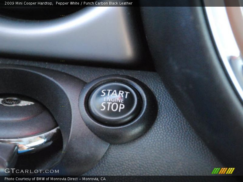 Pepper White / Punch Carbon Black Leather 2009 Mini Cooper Hardtop