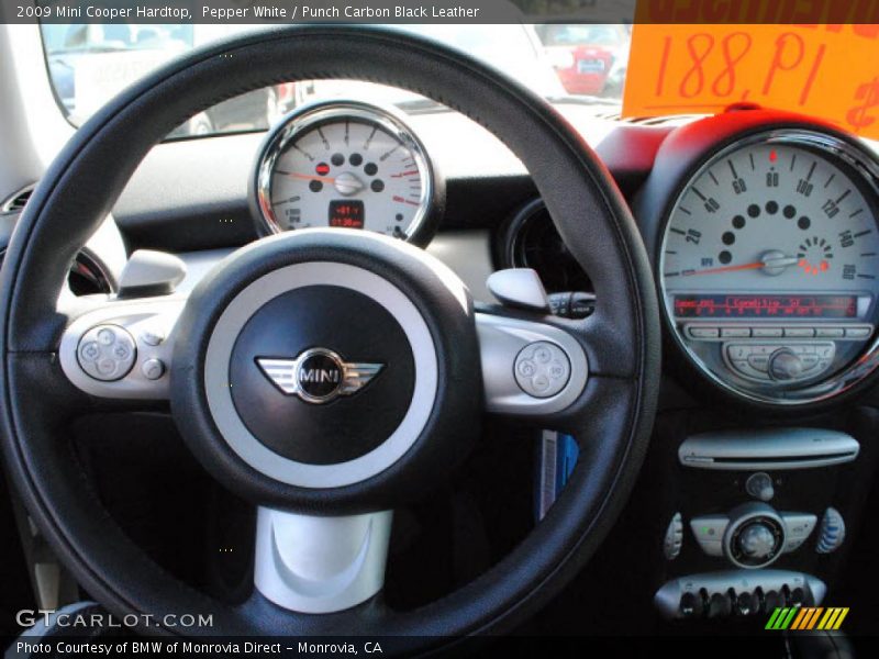 Pepper White / Punch Carbon Black Leather 2009 Mini Cooper Hardtop