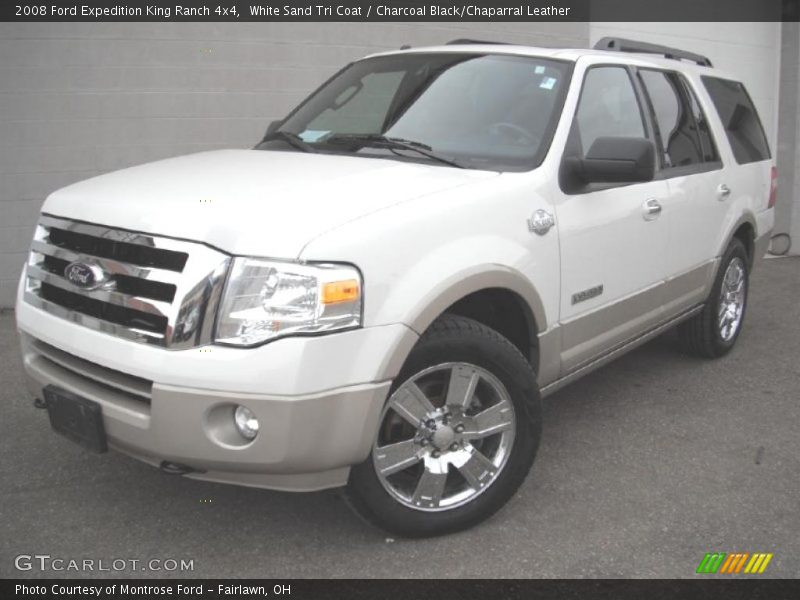 Front 3/4 View of 2008 Expedition King Ranch 4x4