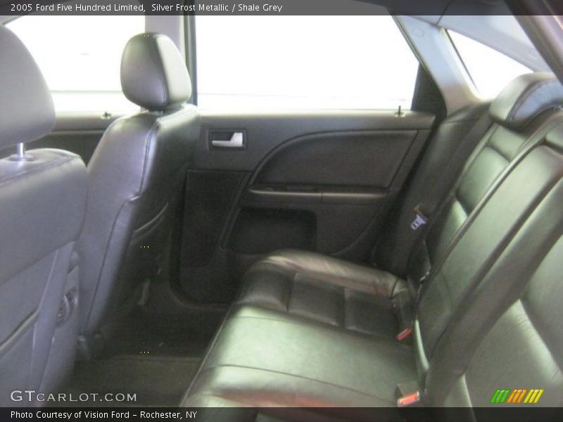 Silver Frost Metallic / Shale Grey 2005 Ford Five Hundred Limited