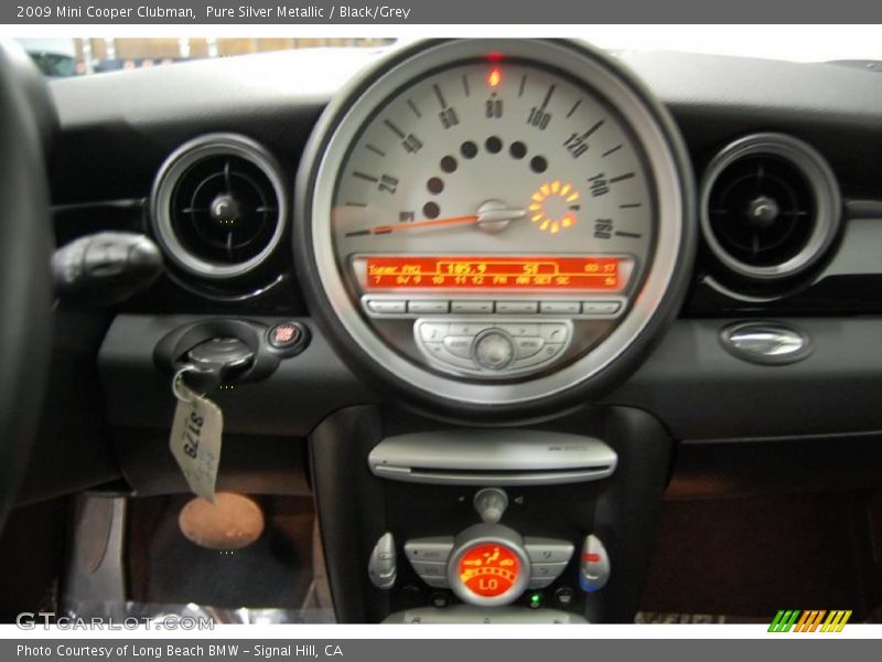 Pure Silver Metallic / Black/Grey 2009 Mini Cooper Clubman