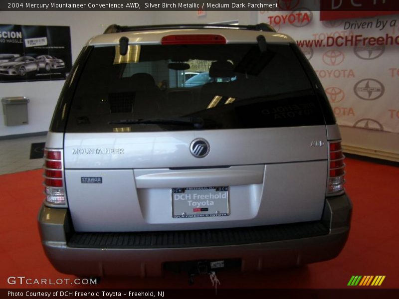 Silver Birch Metallic / Medium Dark Parchment 2004 Mercury Mountaineer Convenience AWD