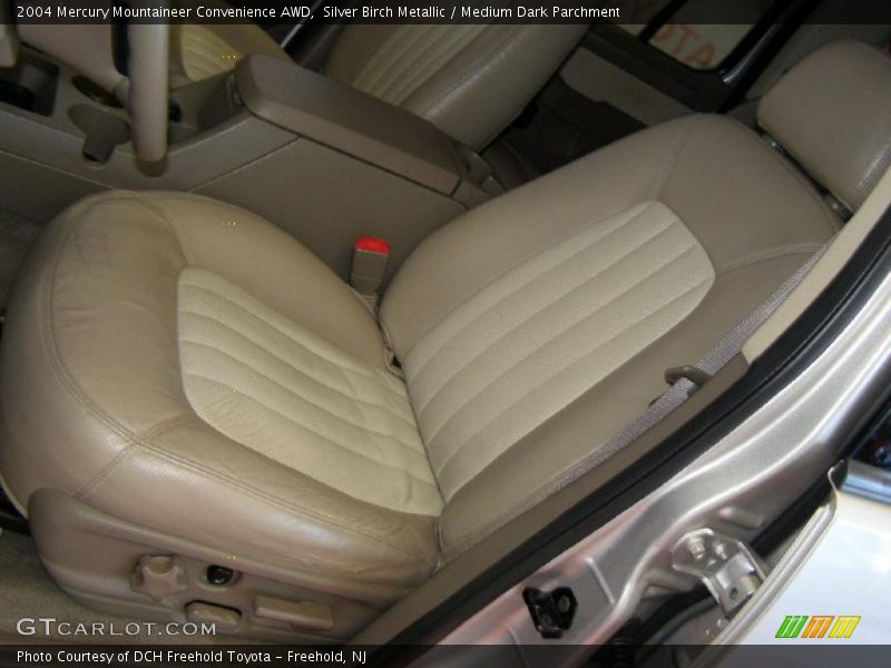 Silver Birch Metallic / Medium Dark Parchment 2004 Mercury Mountaineer Convenience AWD
