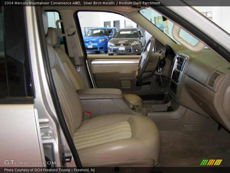 Silver Birch Metallic / Medium Dark Parchment 2004 Mercury Mountaineer Convenience AWD