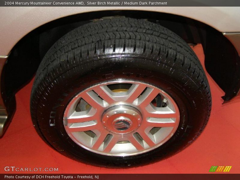 Silver Birch Metallic / Medium Dark Parchment 2004 Mercury Mountaineer Convenience AWD
