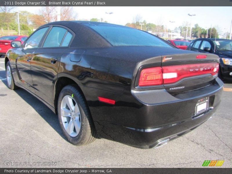 Brilliant Black Crystal Pearl / Black 2011 Dodge Charger SE