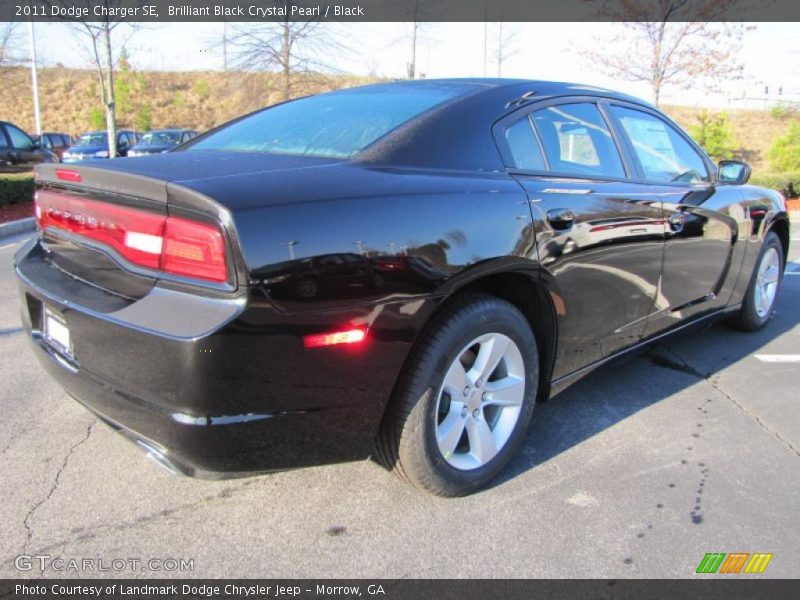 Brilliant Black Crystal Pearl / Black 2011 Dodge Charger SE