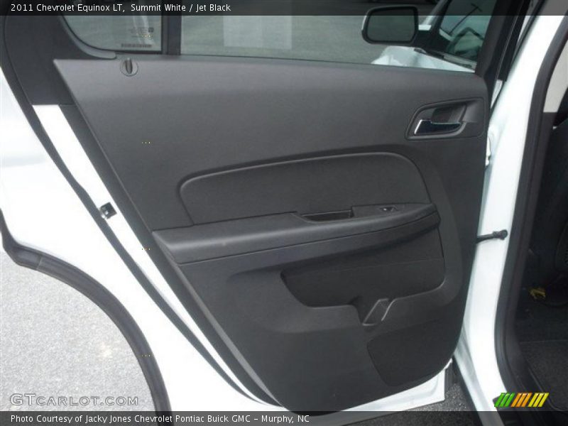 Summit White / Jet Black 2011 Chevrolet Equinox LT