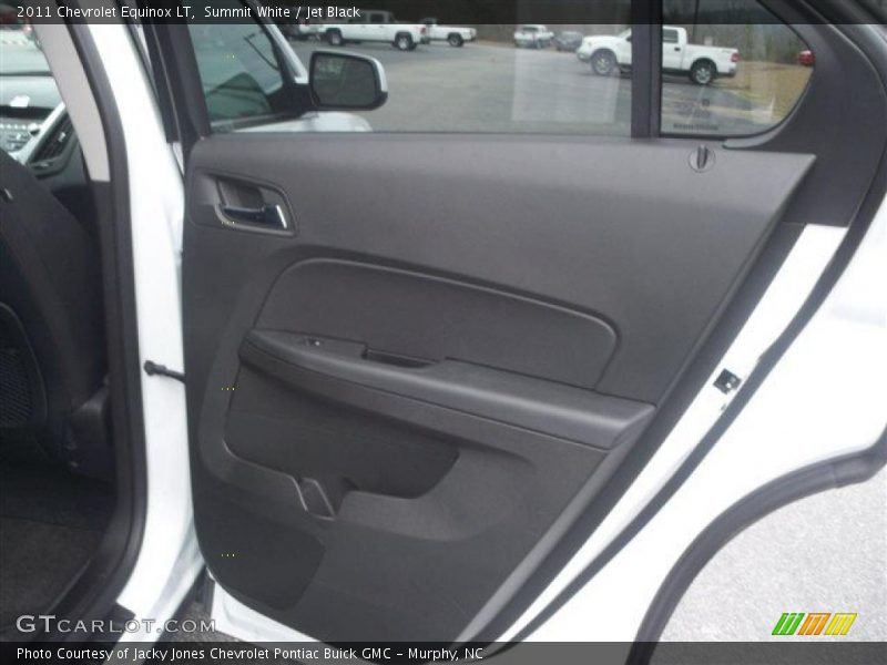 Summit White / Jet Black 2011 Chevrolet Equinox LT