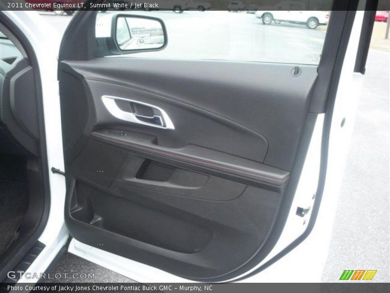 Summit White / Jet Black 2011 Chevrolet Equinox LT