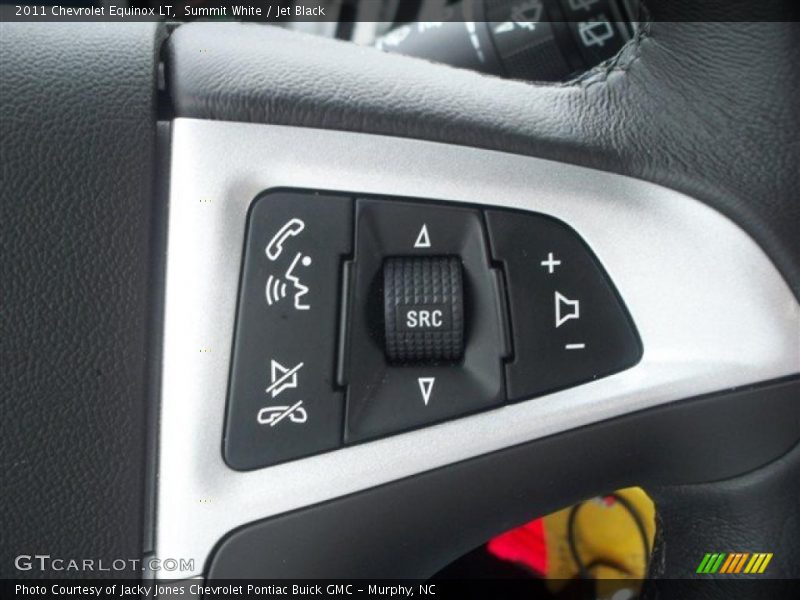 Summit White / Jet Black 2011 Chevrolet Equinox LT