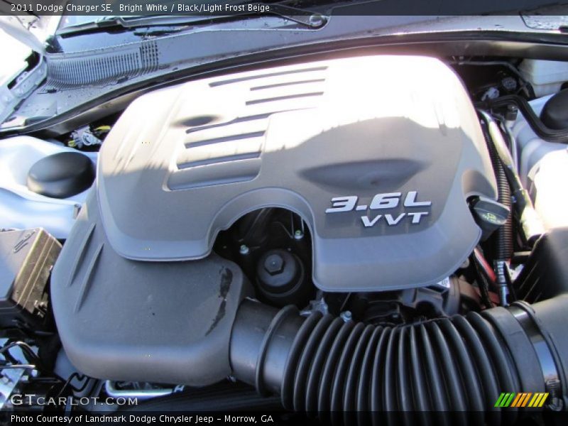 Bright White / Black/Light Frost Beige 2011 Dodge Charger SE