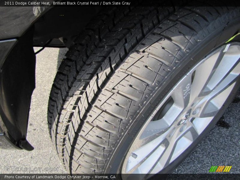 Brilliant Black Crystal Pearl / Dark Slate Gray 2011 Dodge Caliber Heat