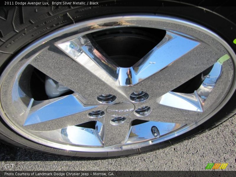 Bright Silver Metallic / Black 2011 Dodge Avenger Lux