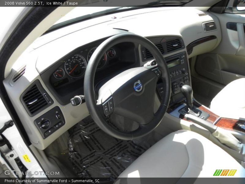 Ice White / Taupe 2008 Volvo S60 2.5T