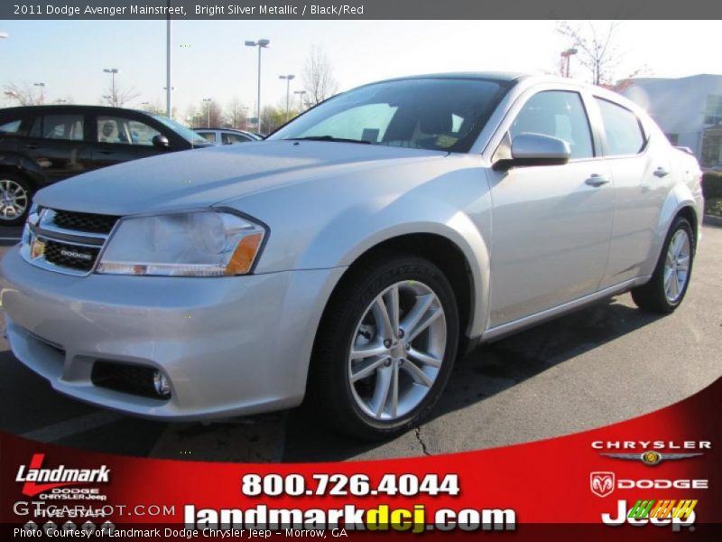 Bright Silver Metallic / Black/Red 2011 Dodge Avenger Mainstreet