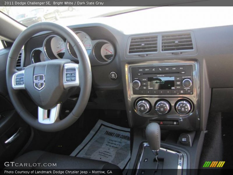 Bright White / Dark Slate Gray 2011 Dodge Challenger SE