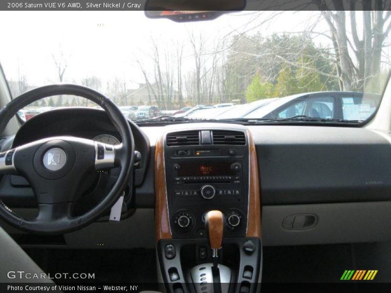 Silver Nickel / Gray 2006 Saturn VUE V6 AWD