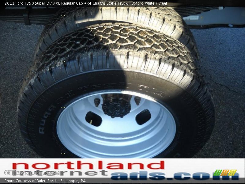 Oxford White / Steel 2011 Ford F350 Super Duty XL Regular Cab 4x4 Chassis Stake Truck