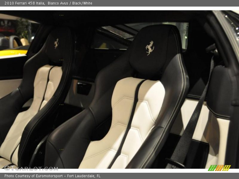  2010 458 Italia Black/White Interior