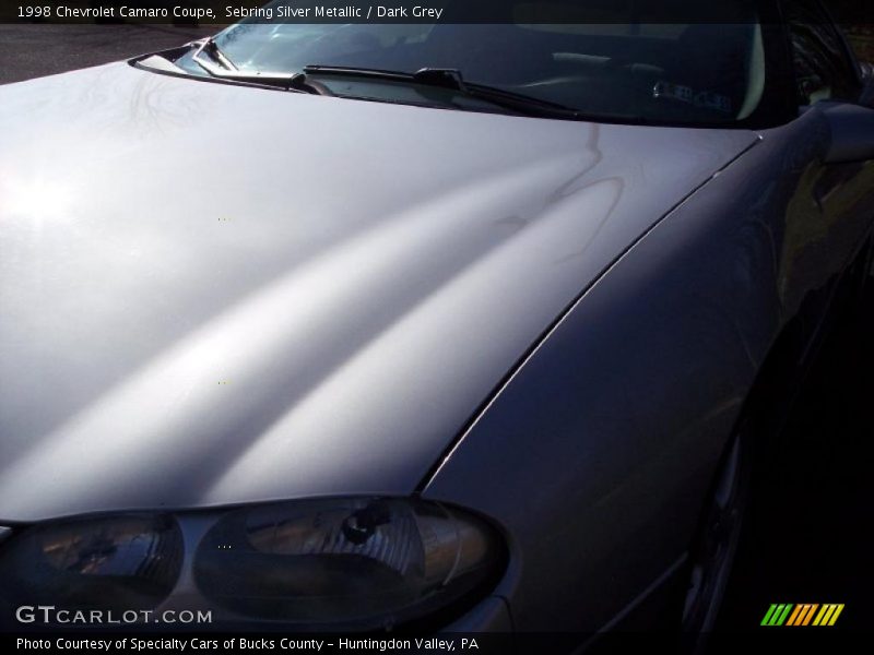Sebring Silver Metallic / Dark Grey 1998 Chevrolet Camaro Coupe