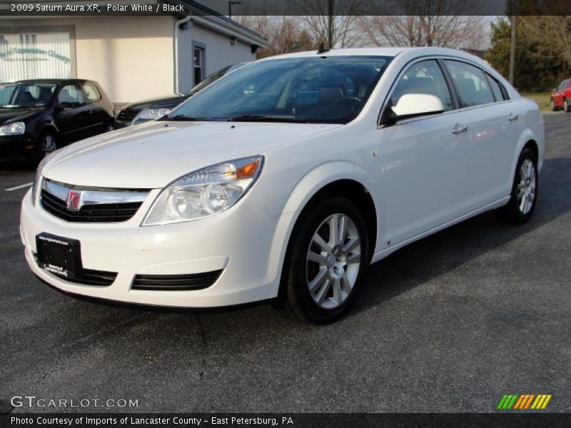 Polar White / Black 2009 Saturn Aura XR