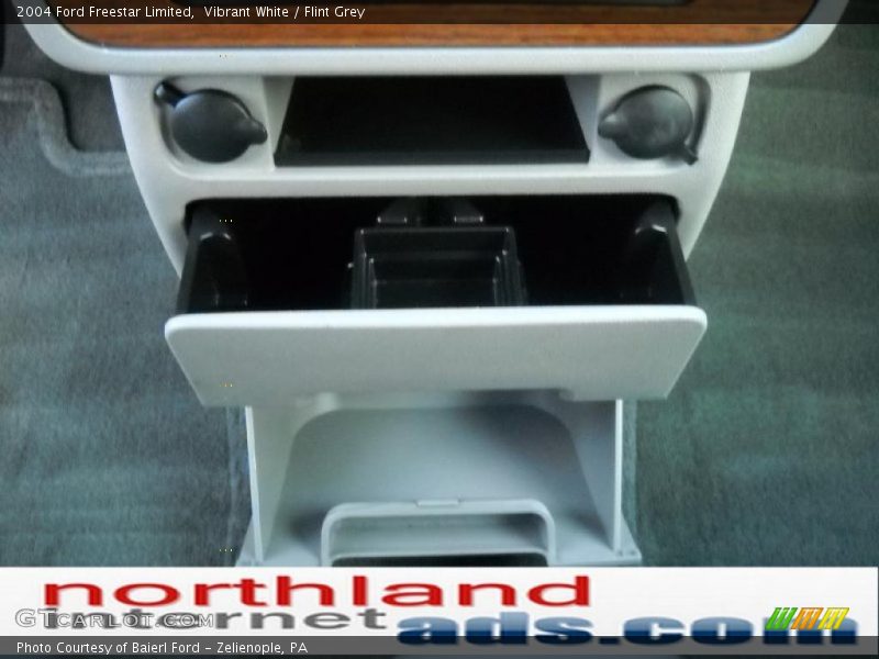 Vibrant White / Flint Grey 2004 Ford Freestar Limited