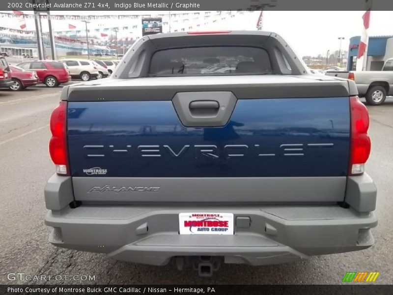 Indigo Blue Metallic / Graphite 2002 Chevrolet Avalanche Z71 4x4