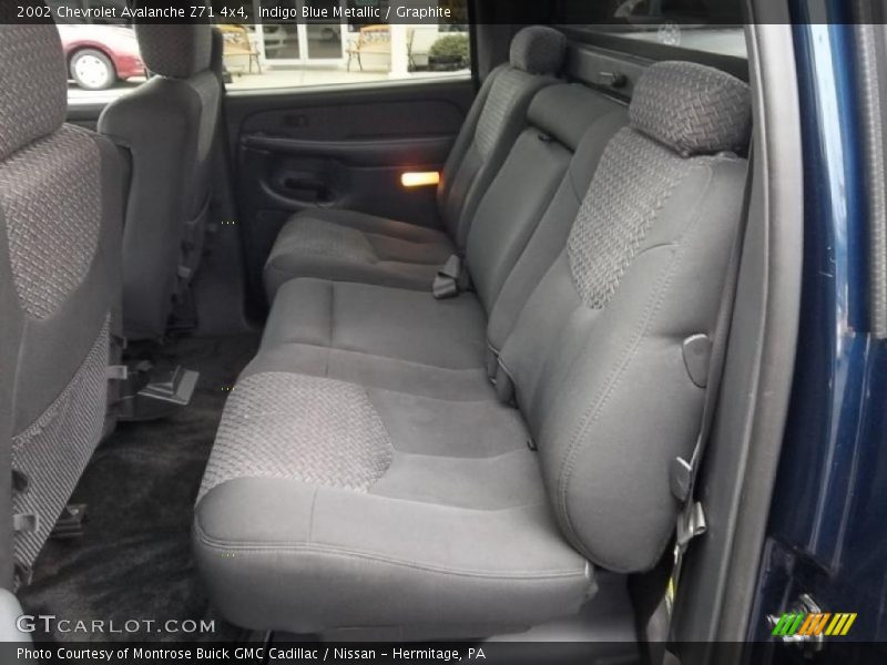 Indigo Blue Metallic / Graphite 2002 Chevrolet Avalanche Z71 4x4