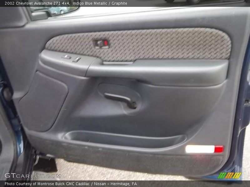 Indigo Blue Metallic / Graphite 2002 Chevrolet Avalanche Z71 4x4