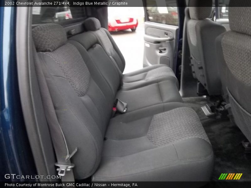 Indigo Blue Metallic / Graphite 2002 Chevrolet Avalanche Z71 4x4