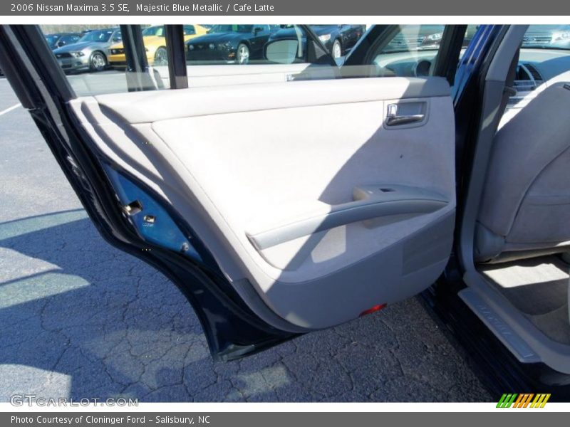 Majestic Blue Metallic / Cafe Latte 2006 Nissan Maxima 3.5 SE