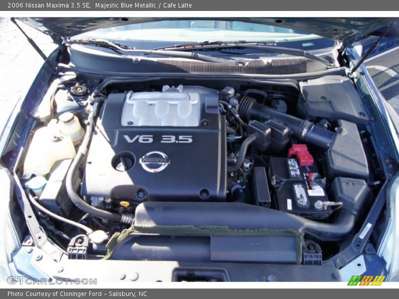 Majestic Blue Metallic / Cafe Latte 2006 Nissan Maxima 3.5 SE