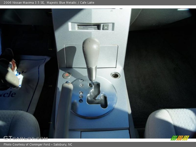 Majestic Blue Metallic / Cafe Latte 2006 Nissan Maxima 3.5 SE