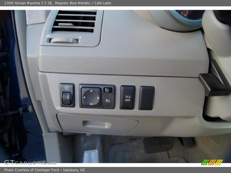 Majestic Blue Metallic / Cafe Latte 2006 Nissan Maxima 3.5 SE