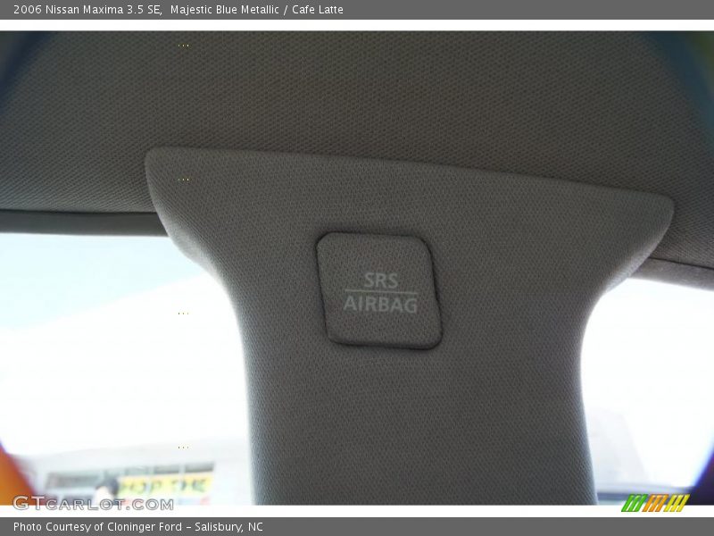 Majestic Blue Metallic / Cafe Latte 2006 Nissan Maxima 3.5 SE