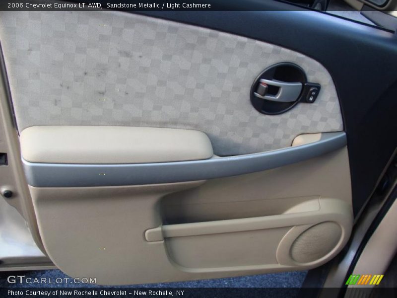 Sandstone Metallic / Light Cashmere 2006 Chevrolet Equinox LT AWD