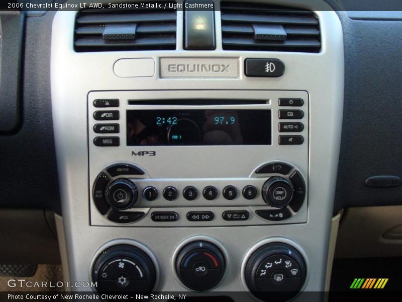 Sandstone Metallic / Light Cashmere 2006 Chevrolet Equinox LT AWD