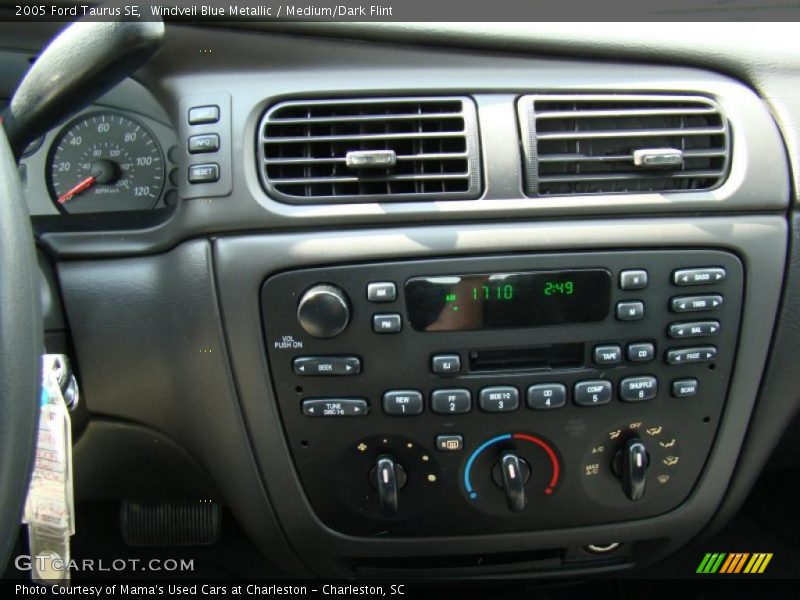 Windveil Blue Metallic / Medium/Dark Flint 2005 Ford Taurus SE