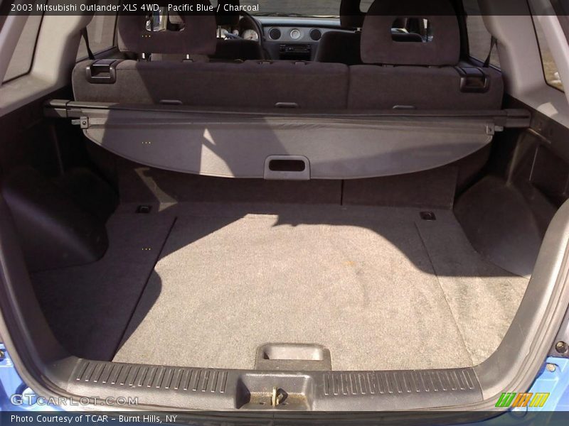 Pacific Blue / Charcoal 2003 Mitsubishi Outlander XLS 4WD